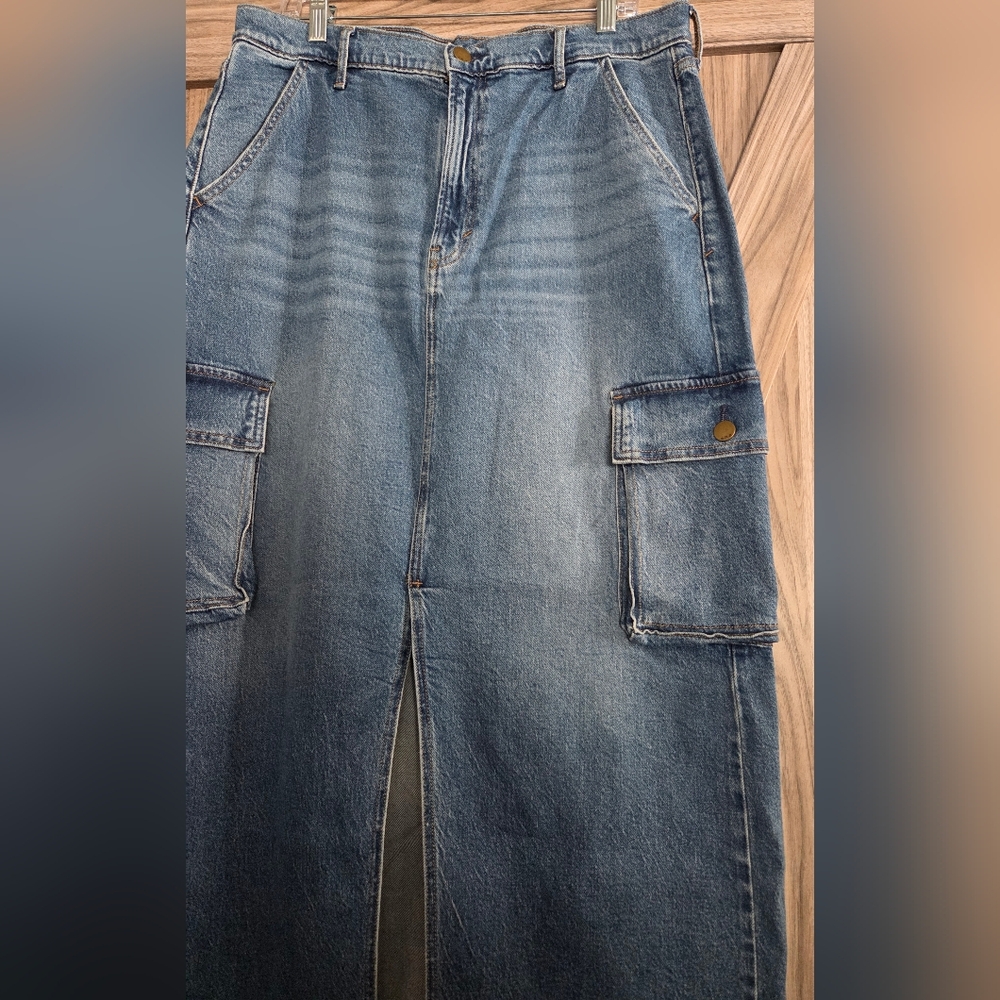 a.n.a Blue High-Rise Denim Skirt - Picture 3 of 8